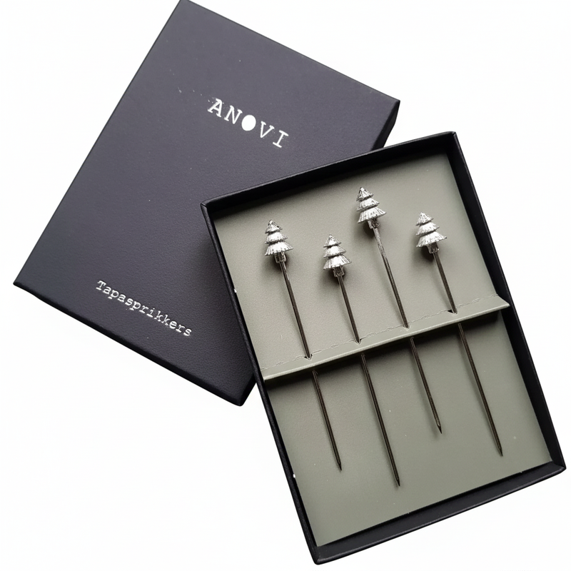 Anovi Tapasprikkers Kerstboom - Handgemaakt uit Zilvertin - 8 cm - Set van 4 in Luxe Geschenkdoos