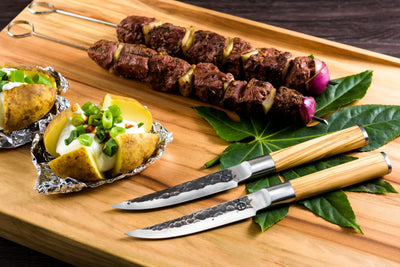 Couteaux à steak forgés olive