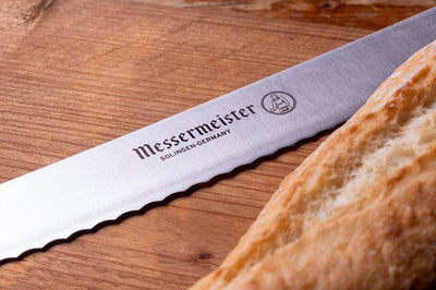 Messermeister - Couteau à pain XL 31 CM